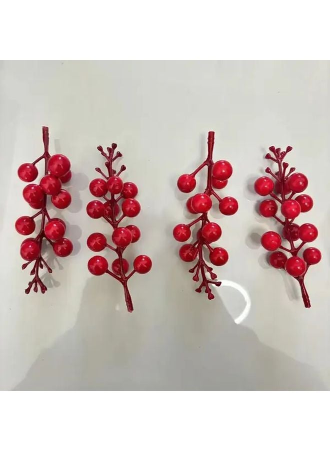 Red 30 قطعة إكليل من التوت البري الصناعي لتزيين عيد الميلاد والشتاء - Image 3